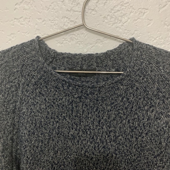 Banana Republic blue navy knit sweater - Picture 5 of 9